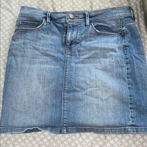 Ann Taylor jean skirt size medium